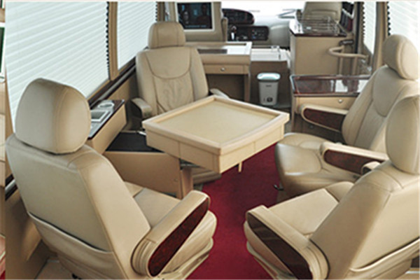 安凯HFF6700KQE4FB客车（汽油国四10-23座）