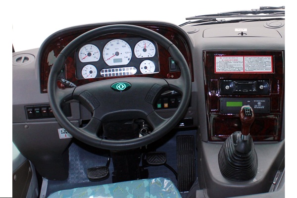 东风超龙EQ6731LTN客车（天然气国五24-31座）