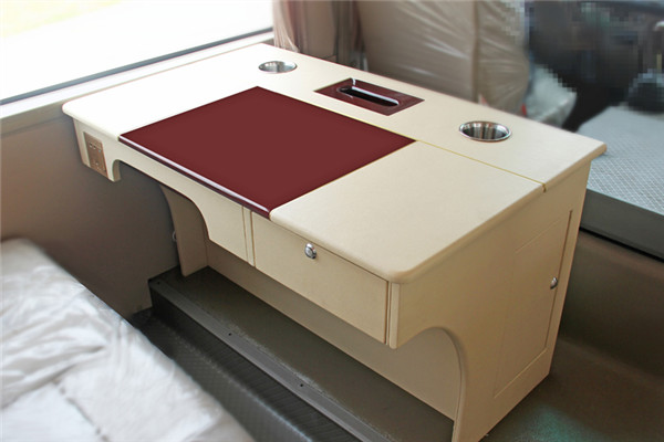 晶马JMV6775CF客车（柴油国五24-31座）