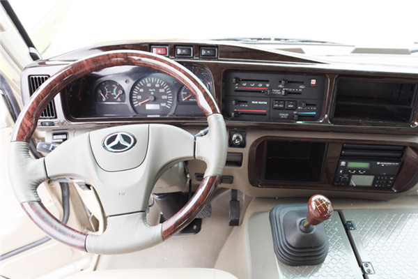 晶马JMV6820GRBEV公交车（纯电动10-27座）