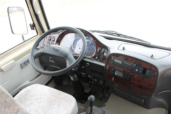 晶马JMV6608CF客车（柴油国五10-19座）