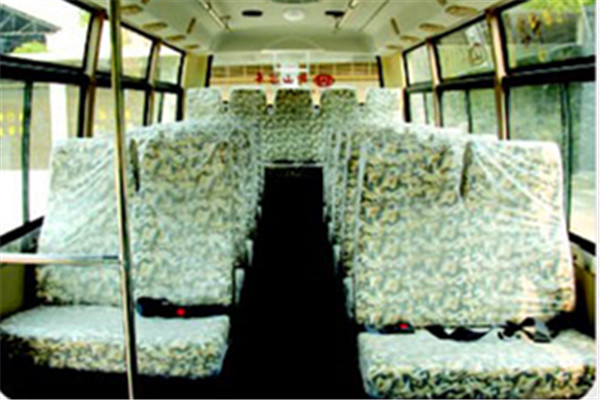 齐鲁BWC6665KA5客车（柴油国五24-27座）