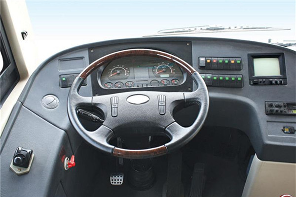 亚星JS6111SHP双层公交车（柴油国五16-76座）