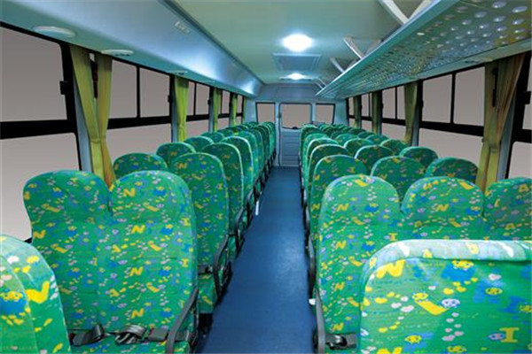 亚星JS6100XCP小学生专用校车（柴油国五24-56座）