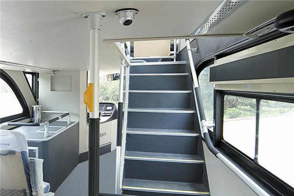 亚星JS6130SHQCP双层公交车（天然气国五20-74座）