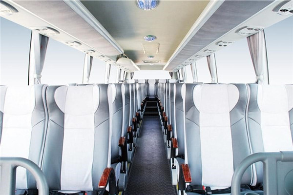 亚星YBL6121HQCP客车（天然气国五24-69座）