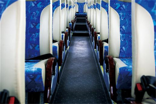 亚星YBL6117H1QCP客车（天然气国五24-51座）