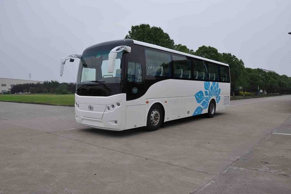 一汽CA6107LRD85客车（柴油国五35-45座）