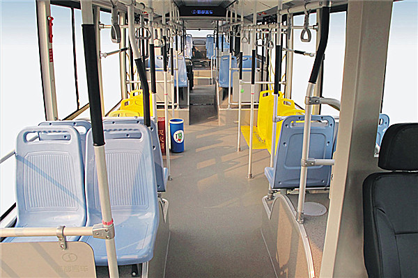 蜀都CDK6182CA1R铰接公交车（天然气国五17-55座）