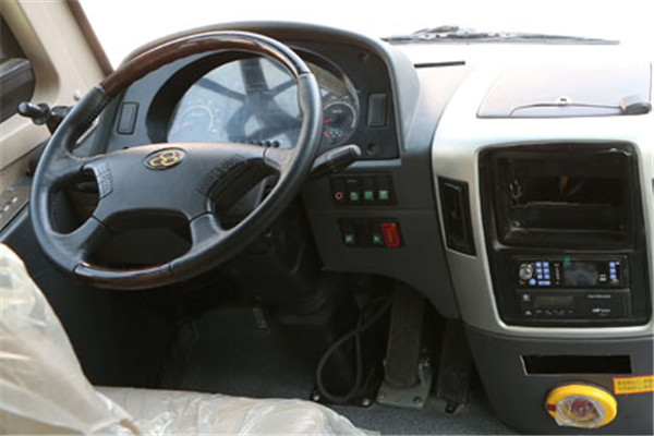 舒驰YTK6810EV1客车（纯电动24-33座）