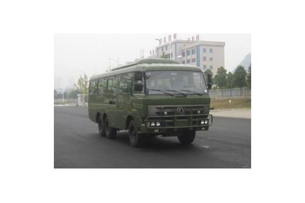 东风超龙EQ6820ZTV客车（柴油国五24-30座）