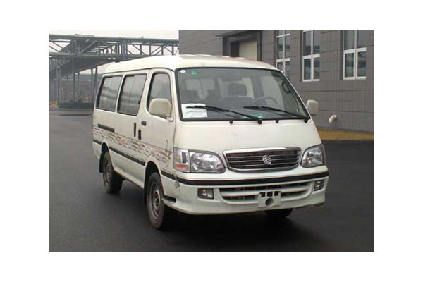 金旅XML6502JD8客车（柴油国四5-9座）