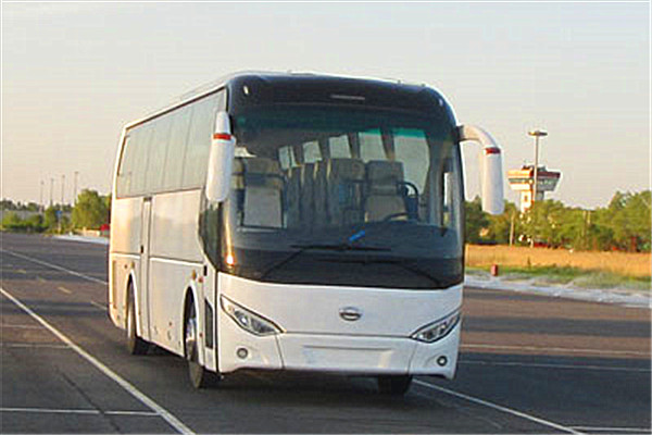 南京金龙NJL6117YA5客车（柴油国五24-53座）