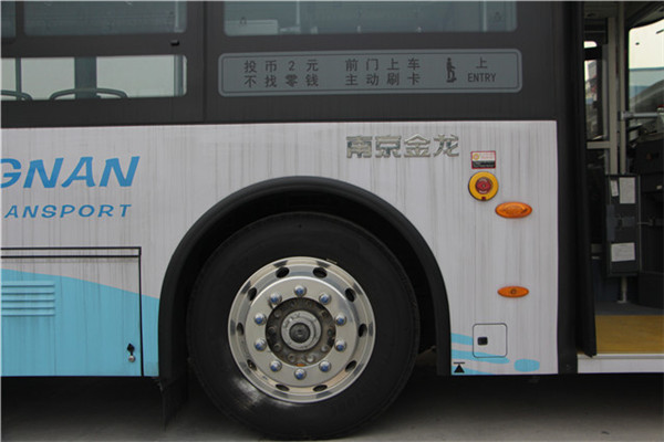 南京金龙NJL6129BEV12公交车（纯电动24-36座）