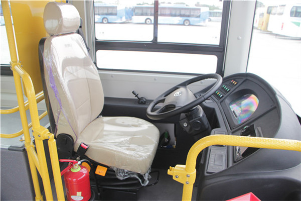 南京金龙NJL6100BEV23公交车（纯电动24-41座）