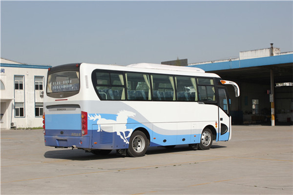 南京金龙NJL6808YA5客车（柴油国五24-35座）