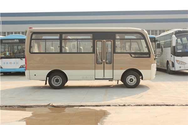 南京金龙NJL6608YF5客车（柴油国五10-19座）