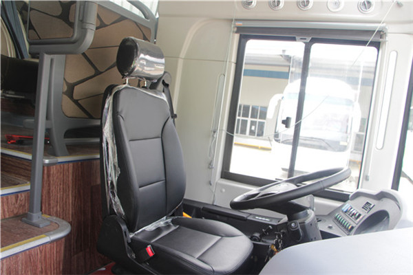 南京金龙NJL6606YF5客车（柴油国五10-19座）