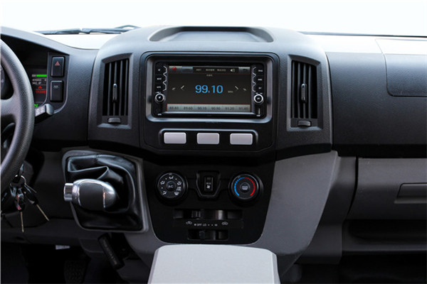 南京金龙NJL6601BEV18客车（纯电动10-18座）