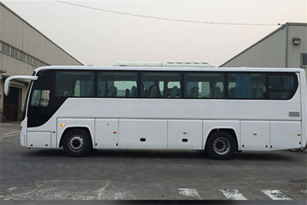 福田欧辉BJ6120U8LJB-4客车（柴油国五24-55座）