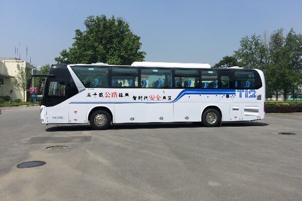 北方BFC6120T1D5J客车（柴油24-55座）