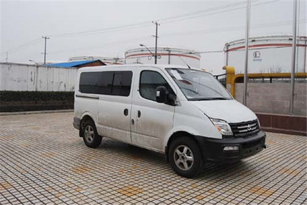 上汽大通SH6521A4D5-LN轻客（柴油国五10-13座）