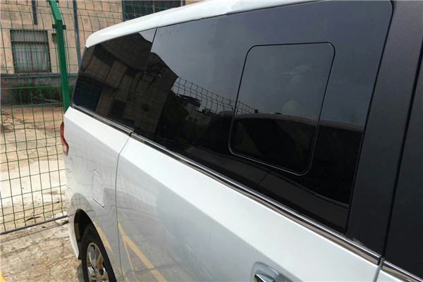 上汽大通SH6525C1D5轻客（柴油国五4-9座）