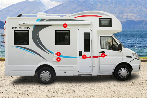 飞神ZFS5041XLJDMG5旅居车（柴油国五2-6座）