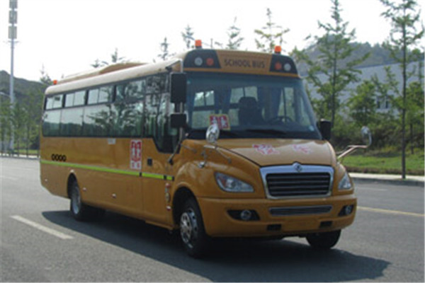 东风超龙EQ6880STV1中小学生专用校车（柴油国五24-39座）