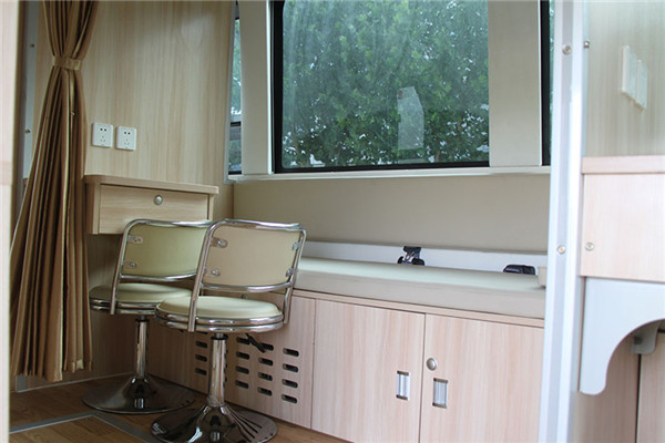 宇通ZK5180XYL5体检车（柴油国五10-19座）