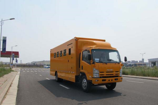 宇通ZK5100XLY1指挥车（柴油国五3座）