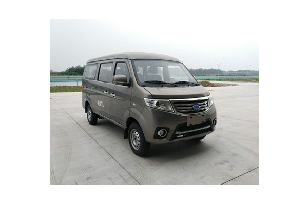 南京金龙NJL6420BEV3多用途轻客（纯电动7座）