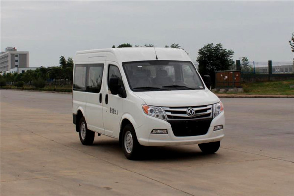 东风旅行车EQ6581WACDB多用途轻客（柴油国六7-9座）