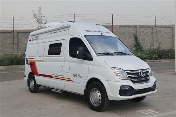 宇通ZK5040XLJ7房车（柴油国六2-6座）