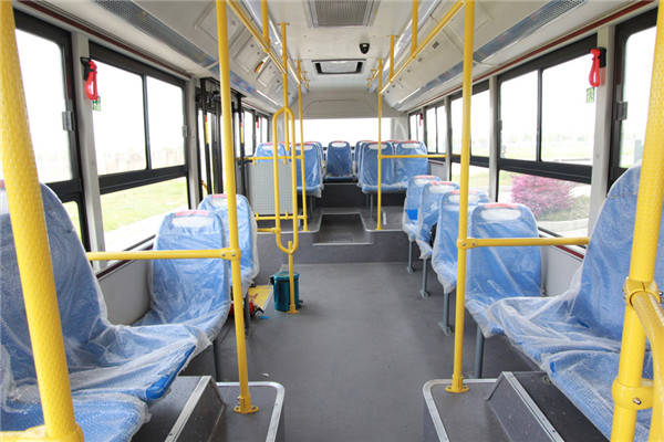 东风旅行车EQ6810CACBEV5公交车（纯电动14-30座）