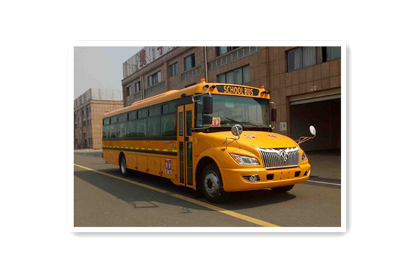 东风超龙EQ6110ST6D中小学生专用校车（柴油国六24-56座）
