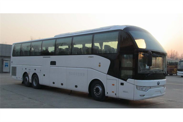 宇通ZK6147HNQ5E客车（天然气国五25-65座）