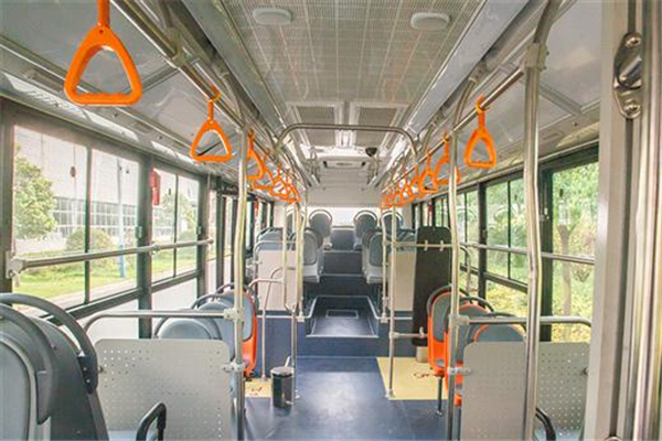 亚星JS6108GHEVC17插电式公交车（天然气/电混动国五17-42座）