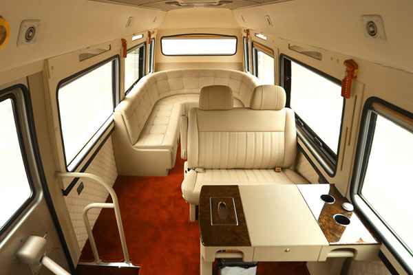 格力钛GTQ6702BEV1客车（纯电动10-23座）