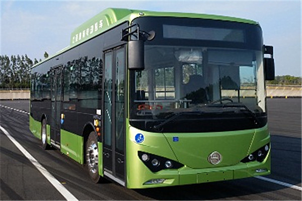 天津比亚迪TJK6104BEV低入口公交车（纯电动18-28座）