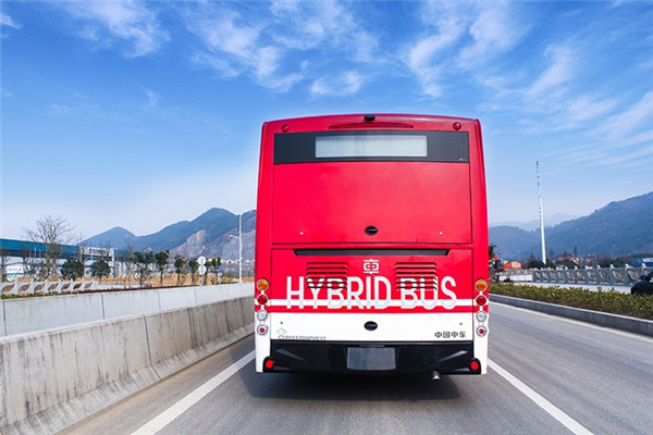 浙江中车CSR6850GPHEV1公交车（柴油/电混动国五10-30座）