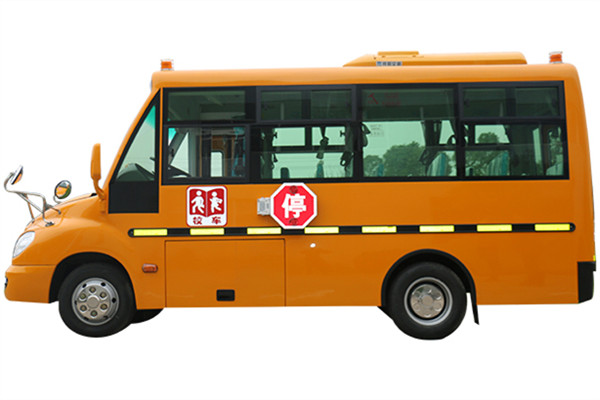 华新HM6570XFD5JS小学生专用校车（柴油国五10-19座）
