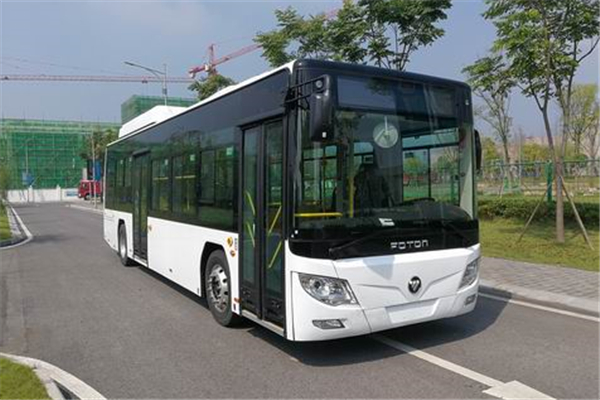 福田欧辉BJ6105EVCA-59公交车（纯电动19-39座）